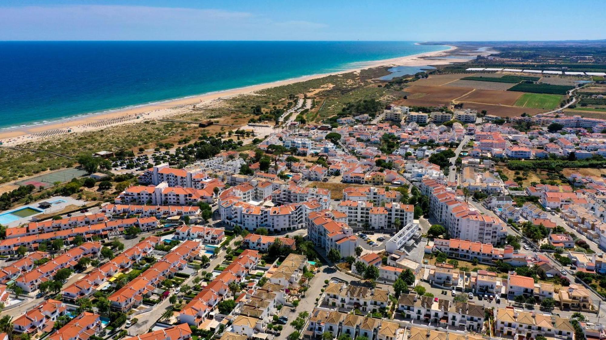 Manta Rota Mar Apartamento Ngoại thất bức ảnh